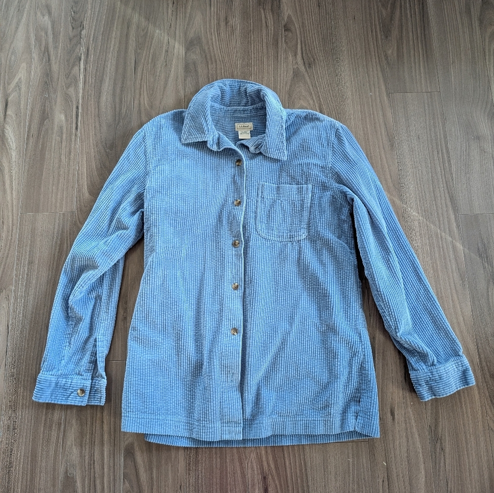 L.L Bean Corduroy Button Down Shirt Baby Blue Women's (size Medium)